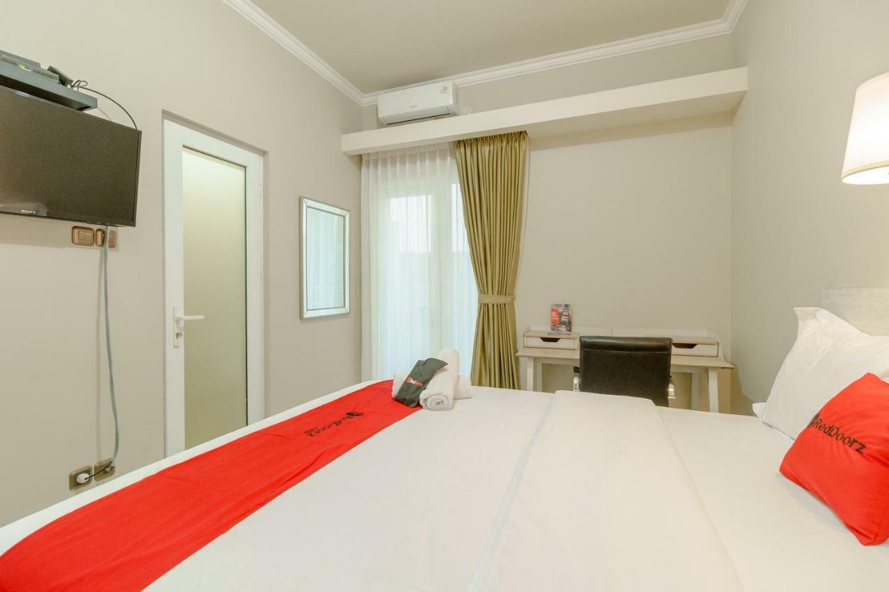 Reddoorz Near Taman Makam Pahlawan Cikutra Hotel Bandung Buitenkant foto