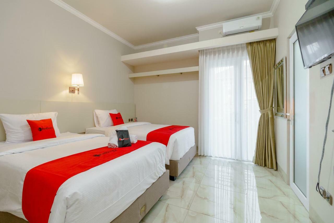 Reddoorz Near Taman Makam Pahlawan Cikutra Hotel Bandung Buitenkant foto