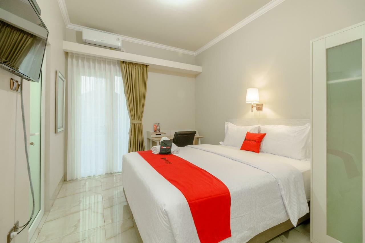 Reddoorz Near Taman Makam Pahlawan Cikutra Hotel Bandung Buitenkant foto